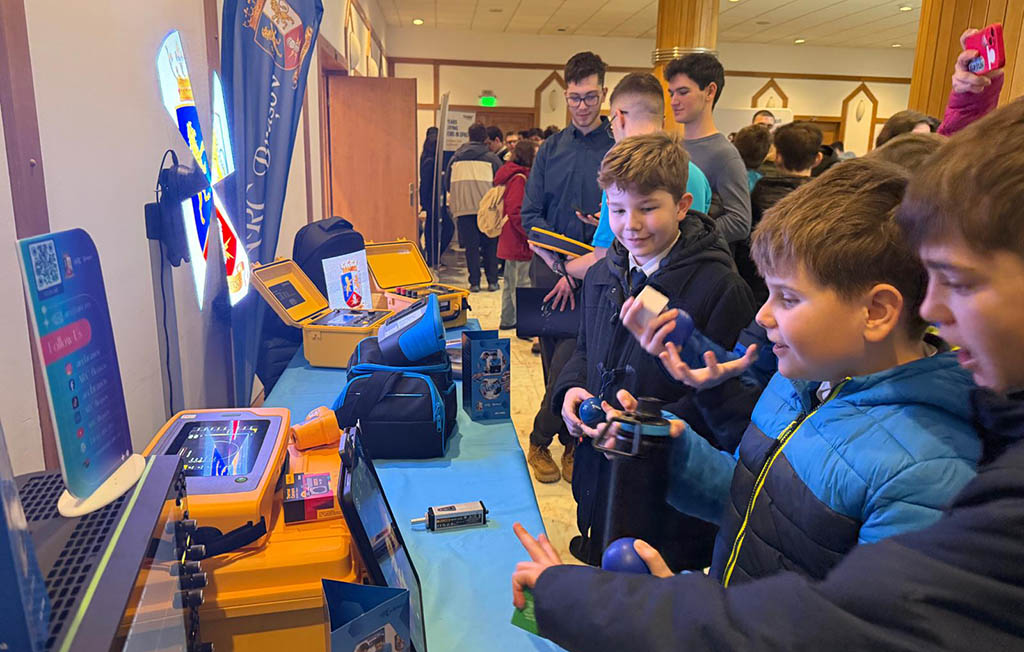 ARC Brașov la Studenții IESC și companiile tehnologie, carieră și comunitate-1